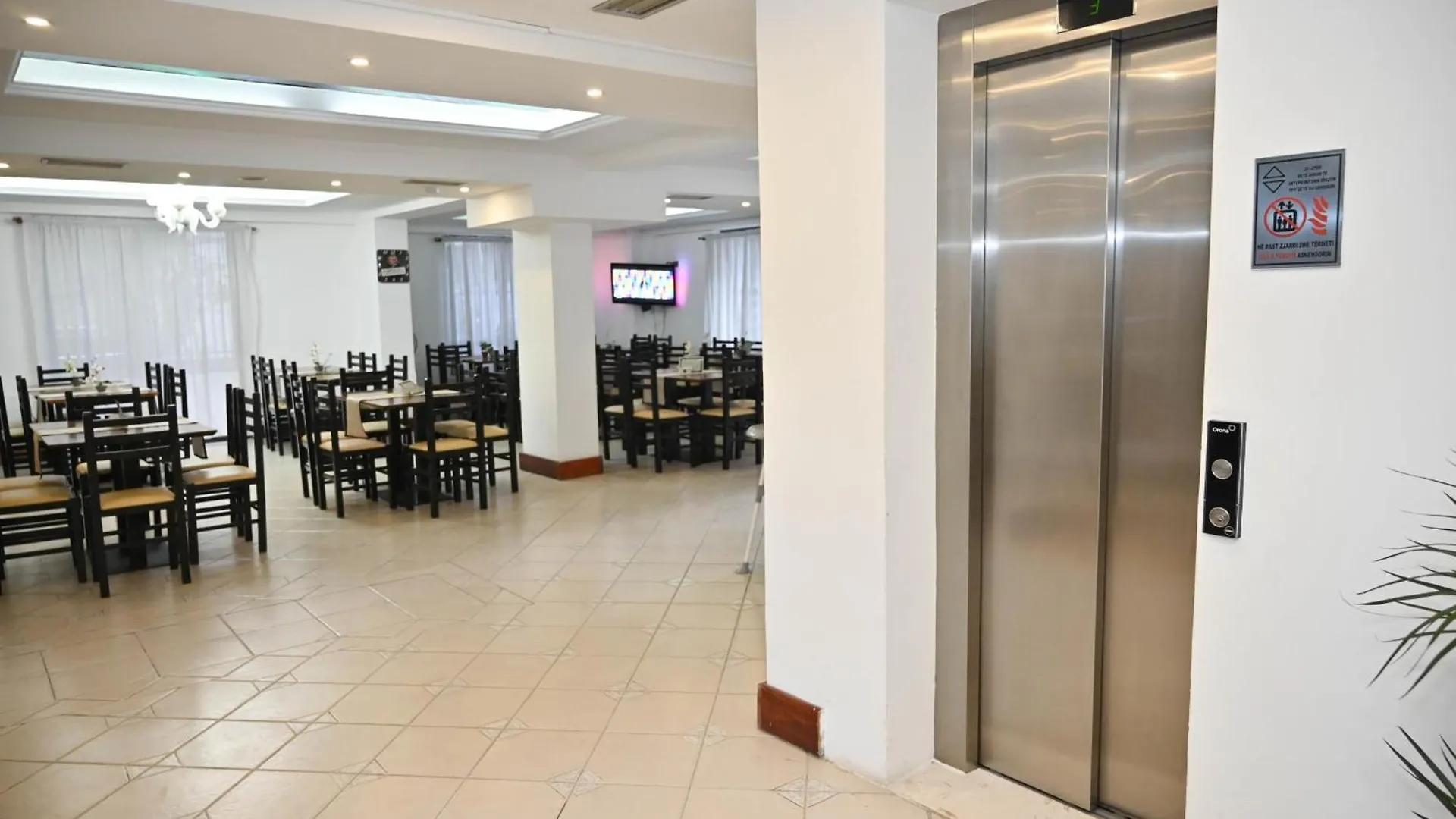 Hotel Globo Durres