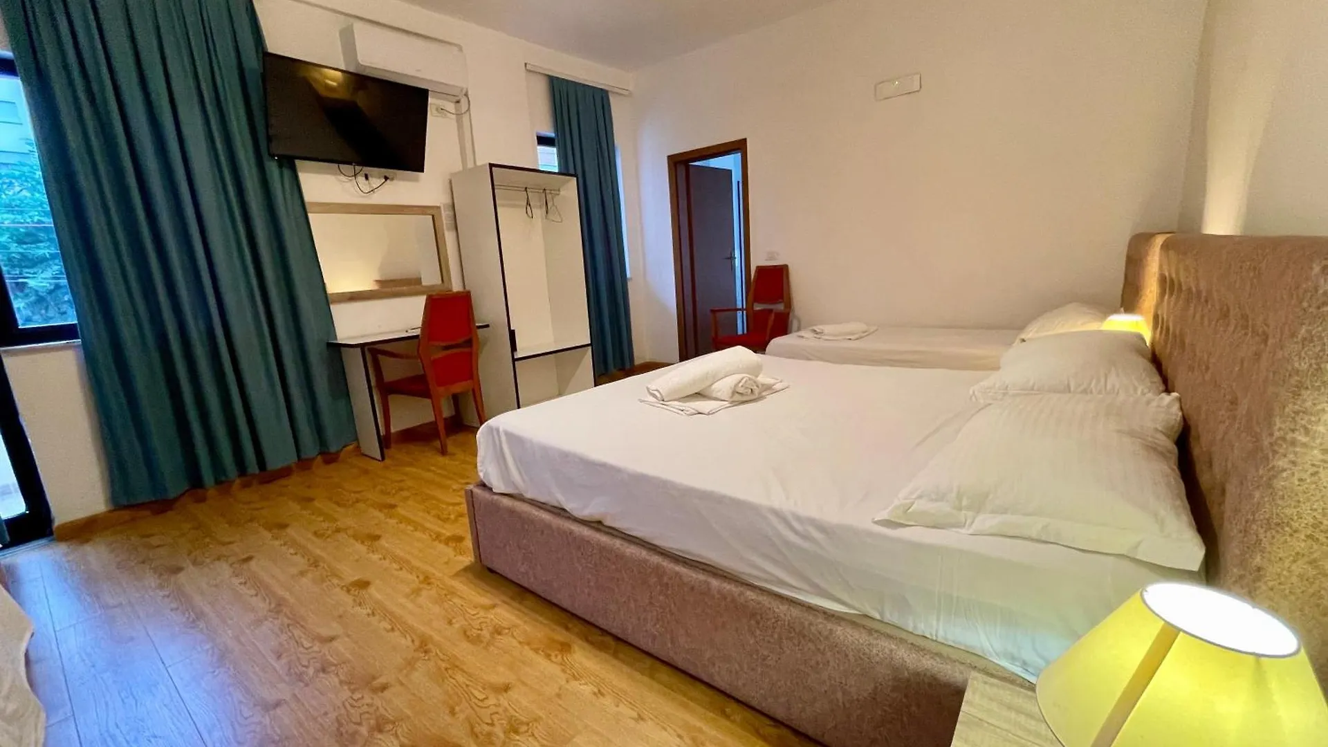Hotel Globo Durres
