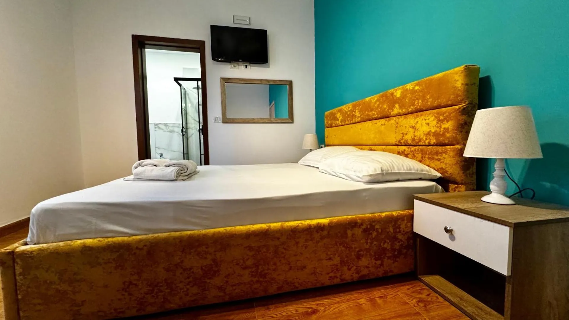 Hotel Globo Durres Albania