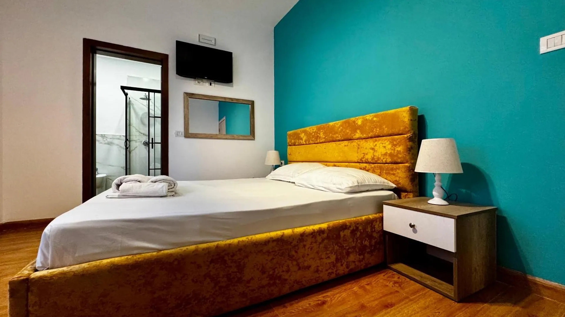 Hotel Globo Durrës 0*,  阿尔巴尼亚